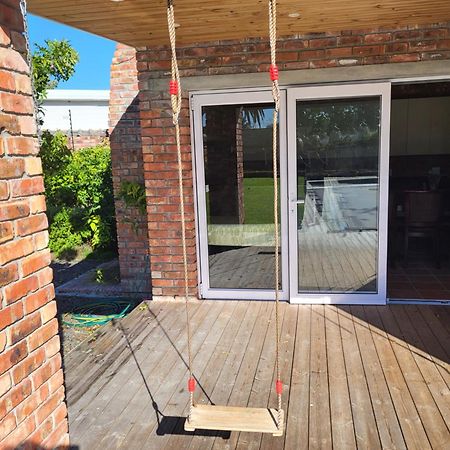 Garten Wohnung Mit Pool, 2 Schlafzimmer Cape Town Dış mekan fotoğraf