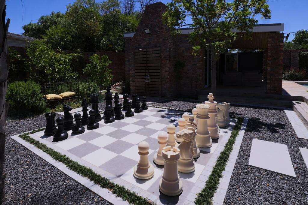 Garten Wohnung Mit Pool, 2 Schlafzimmer Cape Town Dış mekan fotoğraf